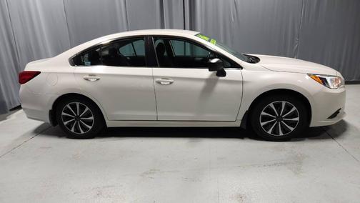 2016 Subaru Legacy Base
