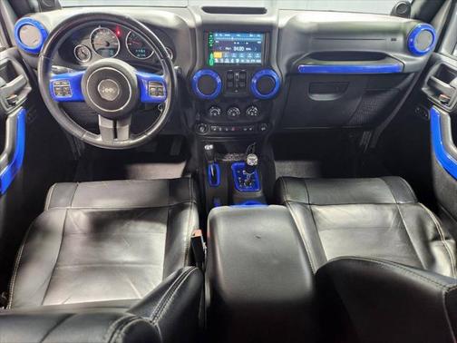 2012 Jeep Wrangler Unlimited Sahara