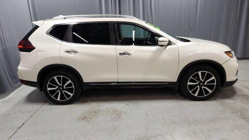 2020 Nissan Rogue SL