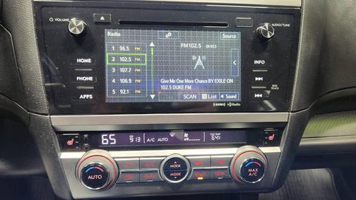 2015 Subaru Legacy Premium