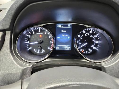 Silver 2016 Nissan Rogue S