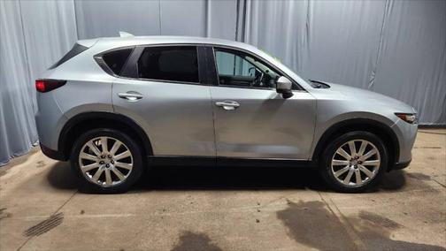 2017 Mazda CX-5 Touring