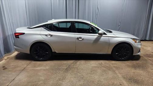 2020 Nissan Altima 2.5 S 4dr Sedan