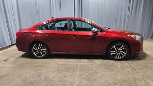 2017 Subaru Legacy Sport