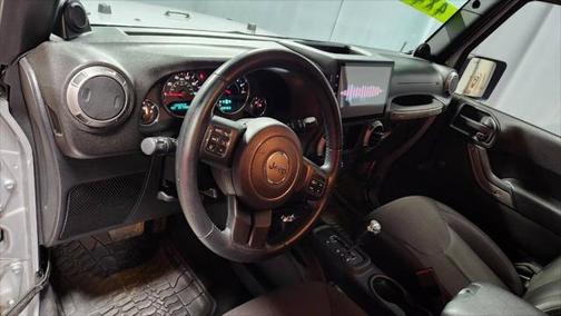 2014 Jeep Wrangler Willys Wheeler Edition 4x4 2dr SUV
