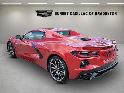 Red Mist Metallic Tintcoat 2026 Chevrolet Corvette Stingray w/3LT