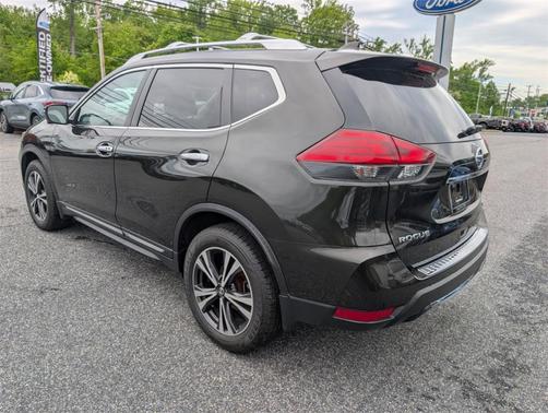 Midnight Jade 2017 Nissan Rogue SL