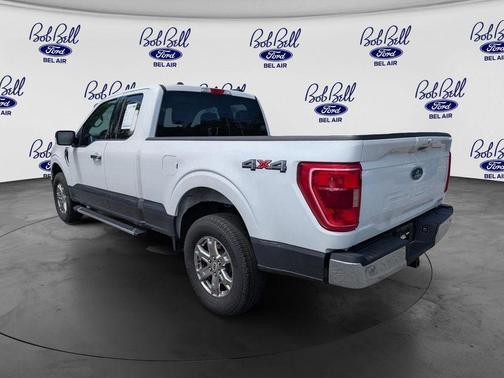 Oxford White 2022 Ford F-150 XLT