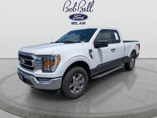 Oxford White 2022 Ford F-150 XLT