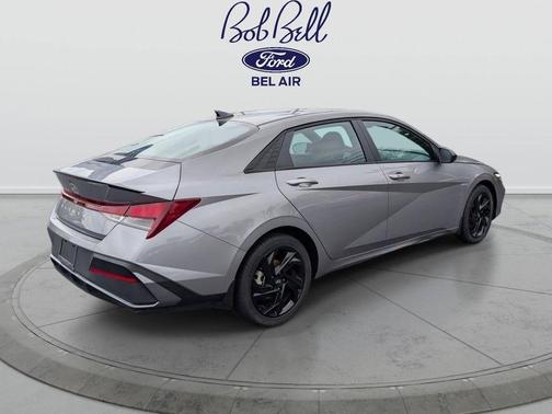 Metal 2026 Hyundai ELANTRA SEL Sport