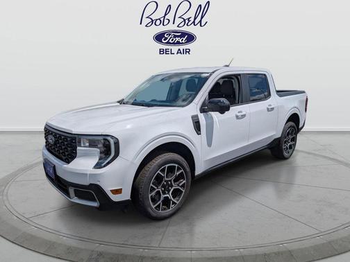Oxford White 2025 Ford Maverick Lariat