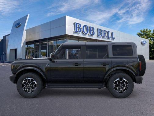 Shadow Black 2026 Ford Bronco Outer Banks