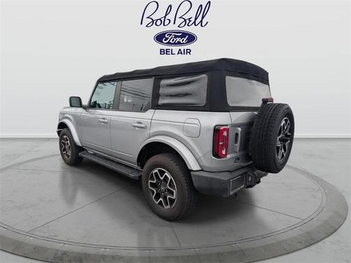 Silver Metallic 2021 Ford Bronco Outer Banks