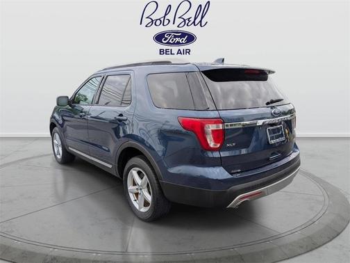 Blue 2016 Ford Explorer XLT