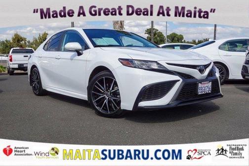 2022 Toyota Camry SE