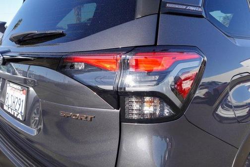 2025 Subaru Forester Sport