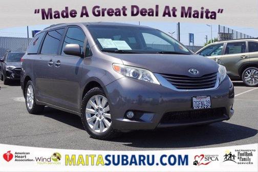 2014 Toyota Sienna XLE