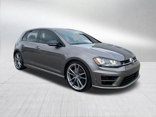 2017 Volkswagen Golf R 2.0T DSG