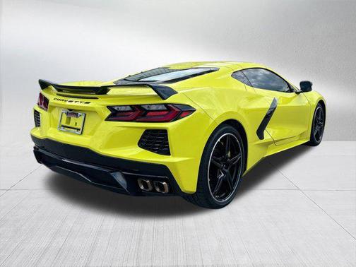 2022 Chevrolet Corvette Stingray w/1LT