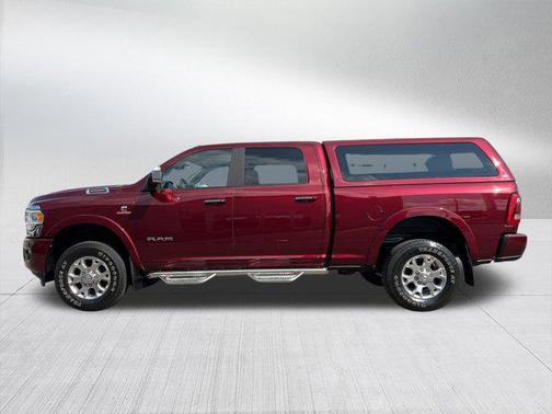 2022 RAM 2500 Laramie Crew Cab 4x4 6'4' Box