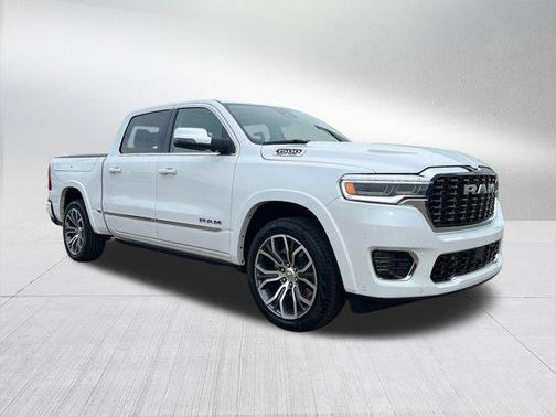 2025 RAM 1500 ST