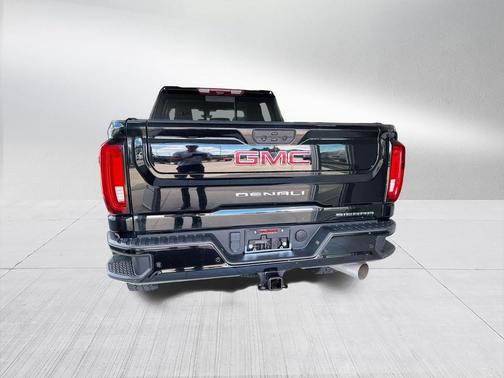 Onyx Black 2022 GMC Sierra 2500 Denali