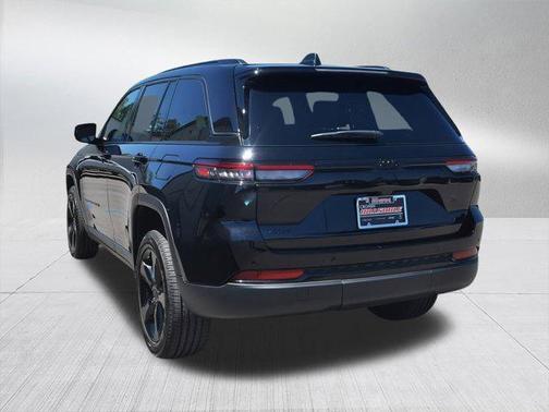 2024 Jeep Grand Cherokee Altitude