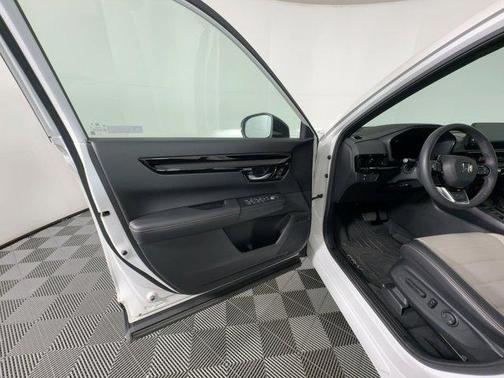 2023 Honda CR-V Hybrid Sport Touring AWD