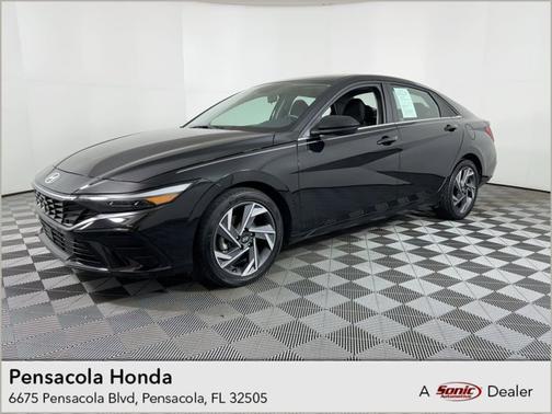 2025 Hyundai ELANTRA SEL