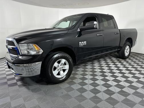 2023 RAM 1500 SLT