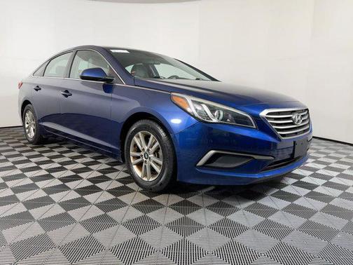 2017 Hyundai SONATA Base