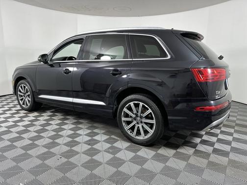 2019 Audi Q7 3.0T Premium Plus