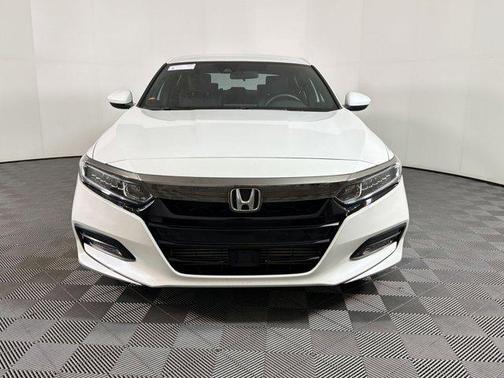 Platinum White Pearl 2019 Honda Accord Sport