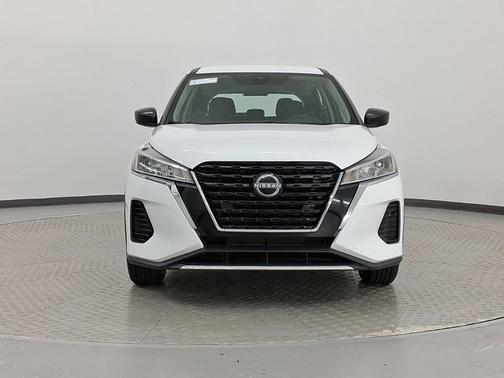 2022 Nissan Kicks S