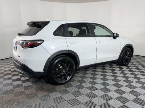 2024 Honda HR-V 2WD Sport