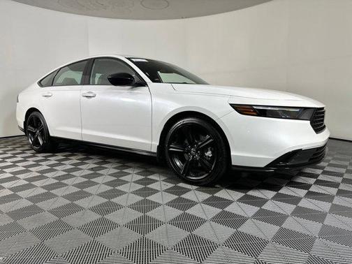 2025 Honda Accord Hybrid Base
