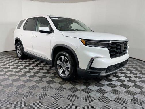 2024 Honda Pilot EX-L 7 Passenger
