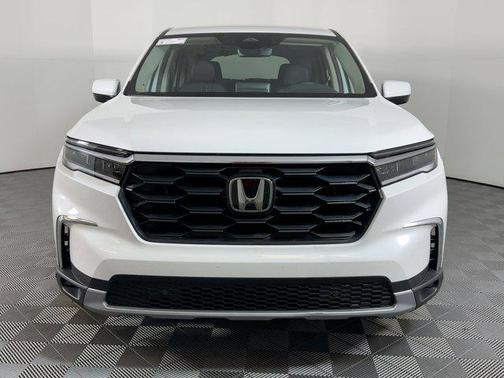 2024 Honda Pilot EX-L 7 Passenger