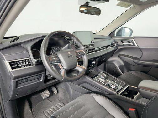 2024 Mitsubishi Outlander SE 2.5 2WD