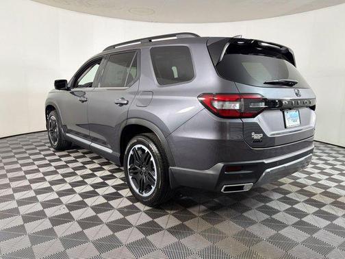 2026 Honda Pilot Touring 8-Passenger