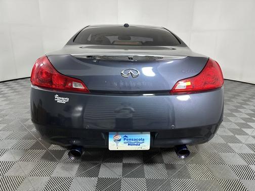 2014 INFINITI Q60 Sport