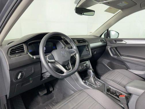 2024 Volkswagen Tiguan 2.0T S