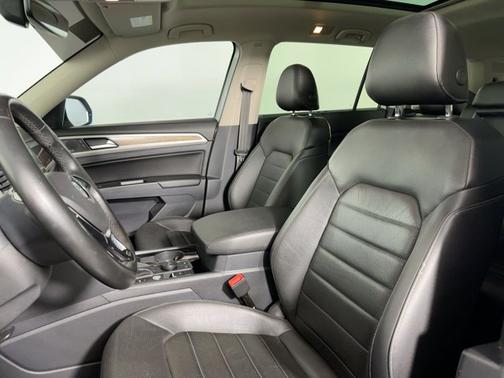 2019 Volkswagen Atlas 3.6L SEL Premium