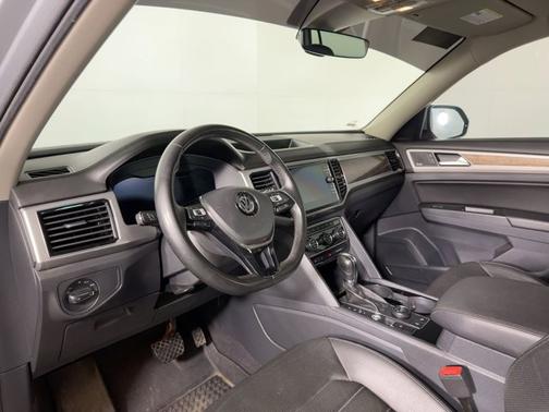 2019 Volkswagen Atlas 3.6L SEL Premium