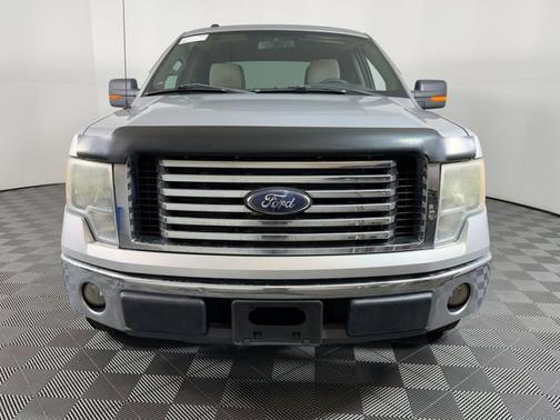 2010 Ford F-150 XLT SuperCrew