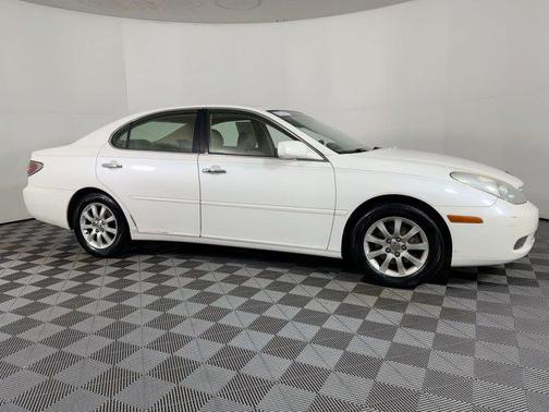 2004 Lexus ES 330 Base