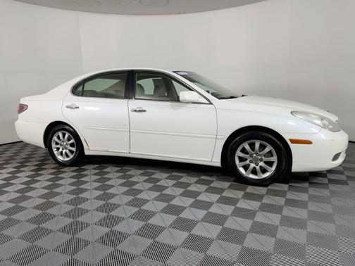 2004 Lexus ES 330 Base