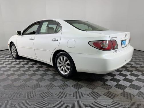 2004 Lexus ES 330 Base