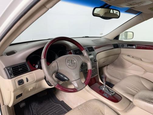 2004 Lexus ES 330 Base