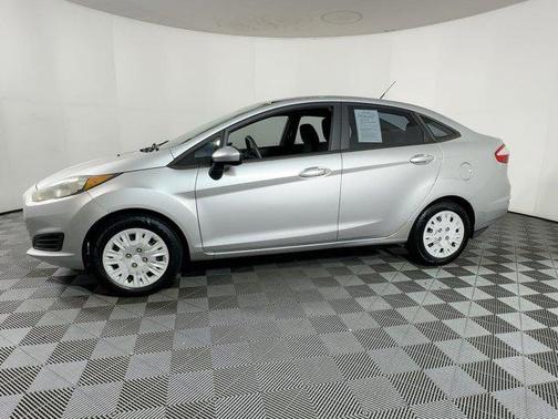 2015 Ford Fiesta S